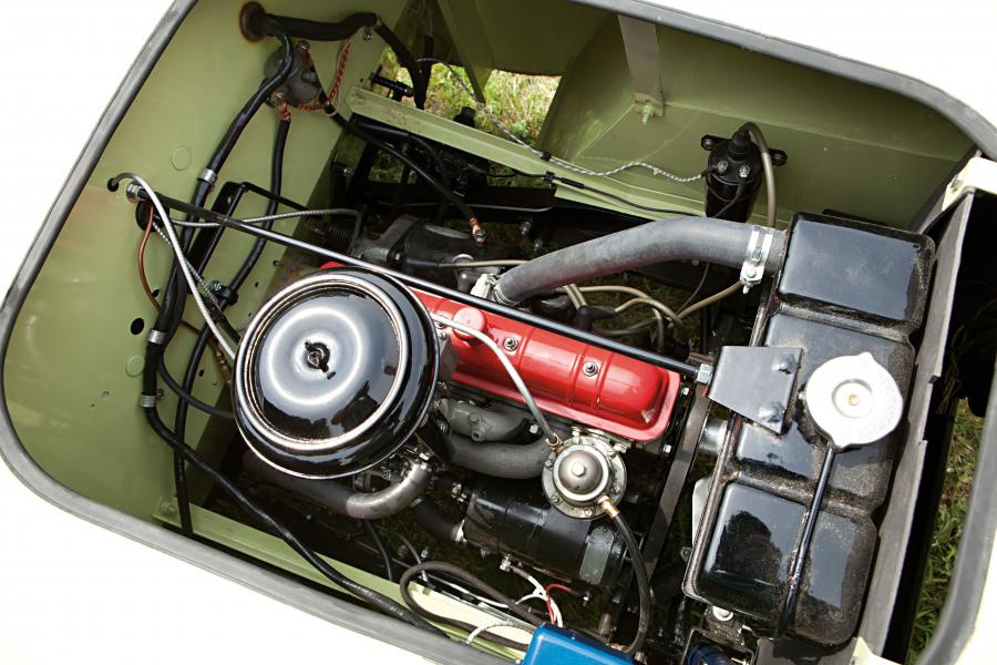  Crosley Super Hot Shot Roadster 1949 года  (фото 12 из 14)